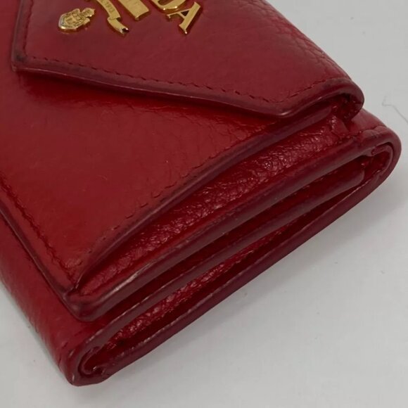 PRADA 1MH021 logo CompactWallet Trifold wallet Leather Red/Gold - Picture 8 of 13
